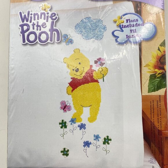 Disney Janlynn Winnie Pooh Stamped Cross Stitch Pillowcase Kit 20"x30" Floss Vtg - Picture 2 of 6
